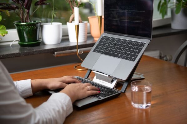 Mousetrapper Traveller Laptopstandaard - Afbeelding 6